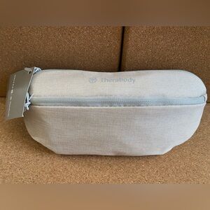 United Airlines   Therabody Travel Amenity Kit